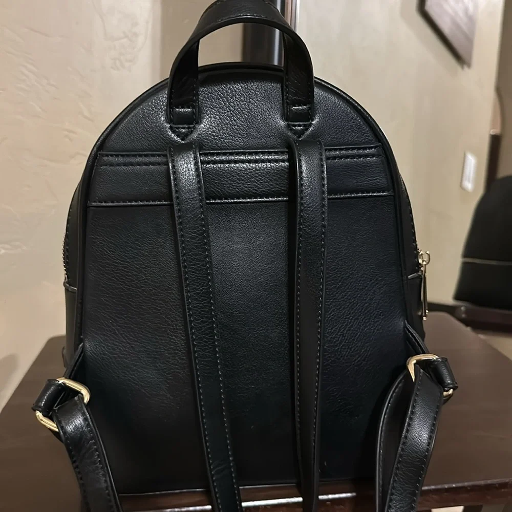 Mini Black Backpack - Picture 4 of 9